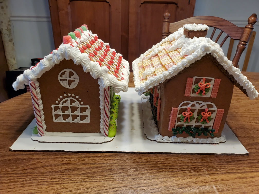 Gingerbread House Kits | Catholic Community Services